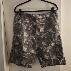 G & M Men's Camouflage Cargo Shorts